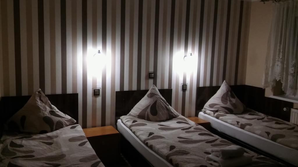 Gosciniec Pod Roza Lejlighed Chełmno Eksteriør billede